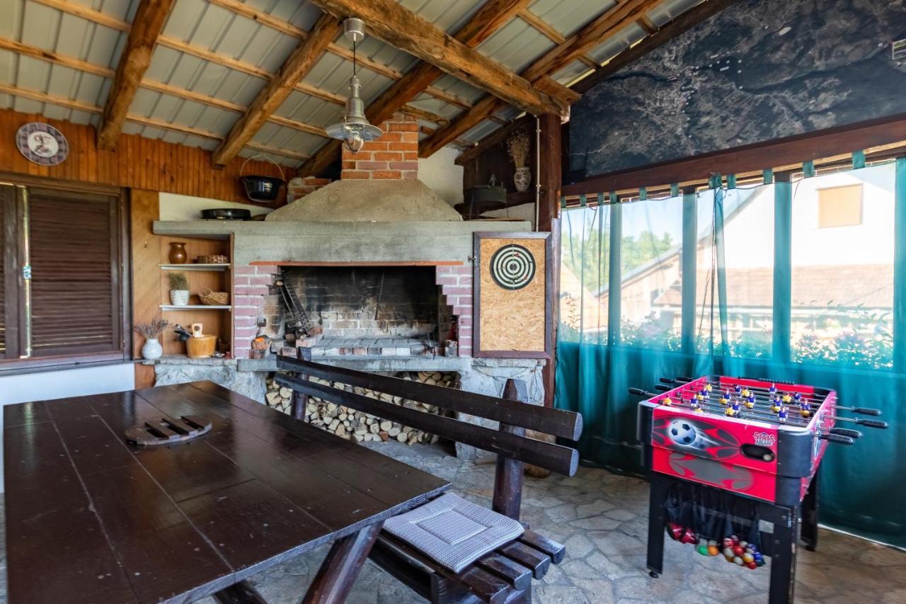Farmstay Kotic Slunj Buitenkant foto